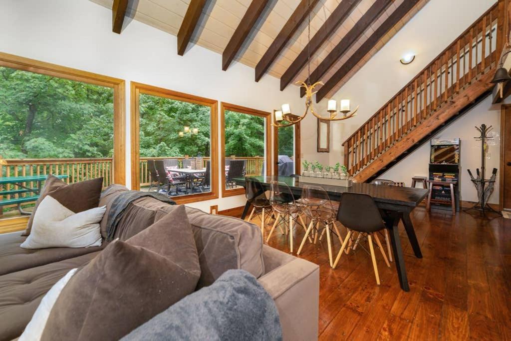 A Smoky Mountains Retreat - Chalet De Montagne Villa Gatlinburg Bagian luar foto
